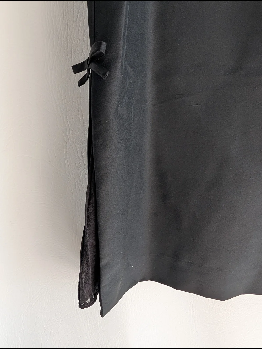 Talbots Black Silk LBD Short-Sleeve Lined Sheath Dress Ruffle Bow Detail - 8